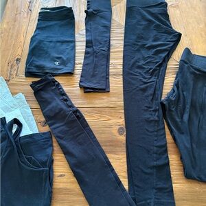 8 Piece Women’s Exercise Clothes Bundle: Read description